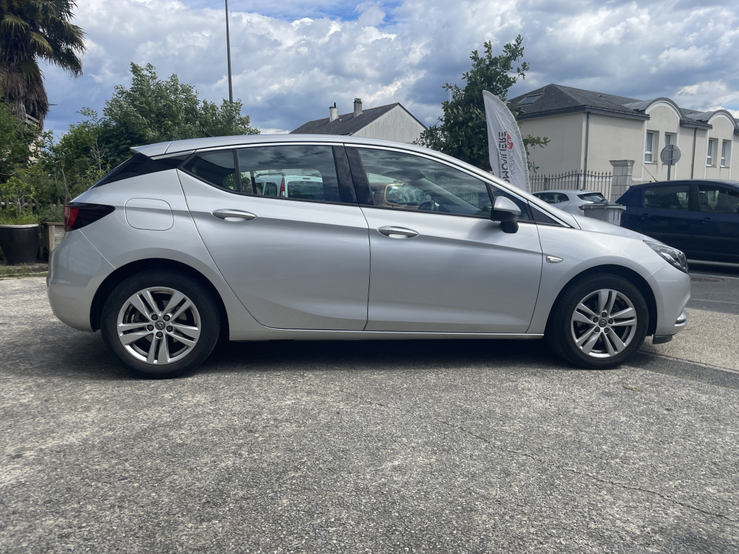 Opel Astra — 4