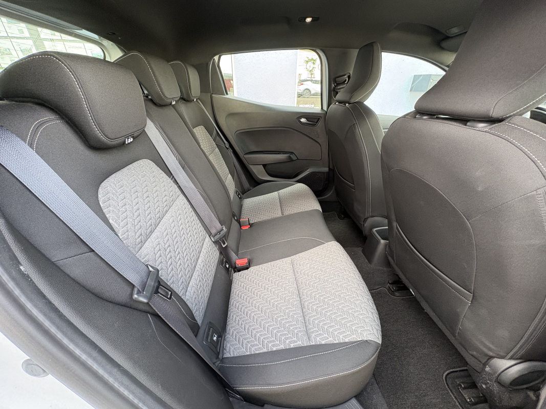 Renault Clio — 15