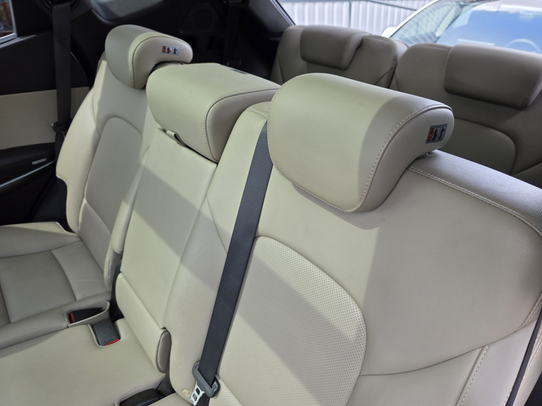 Hyundai Santa Fe — 26
