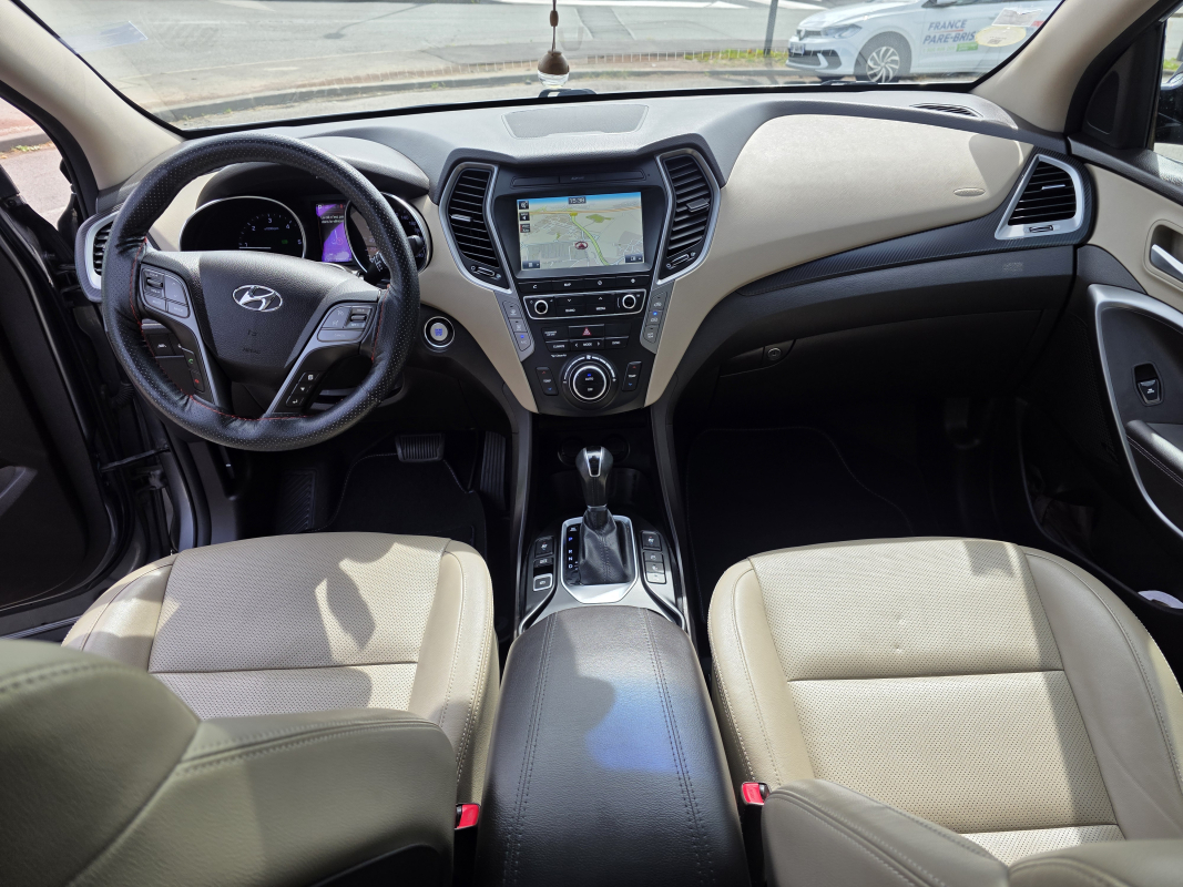 Hyundai Santa Fe — 10