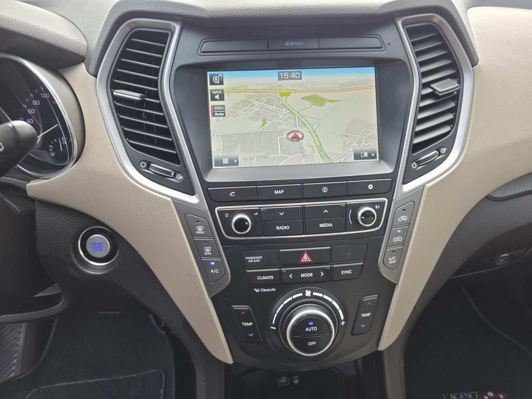 Hyundai Santa Fe — 21