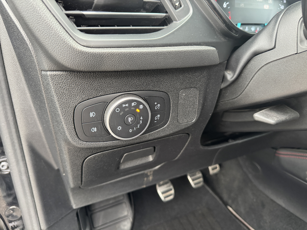 Ford Focus — 10