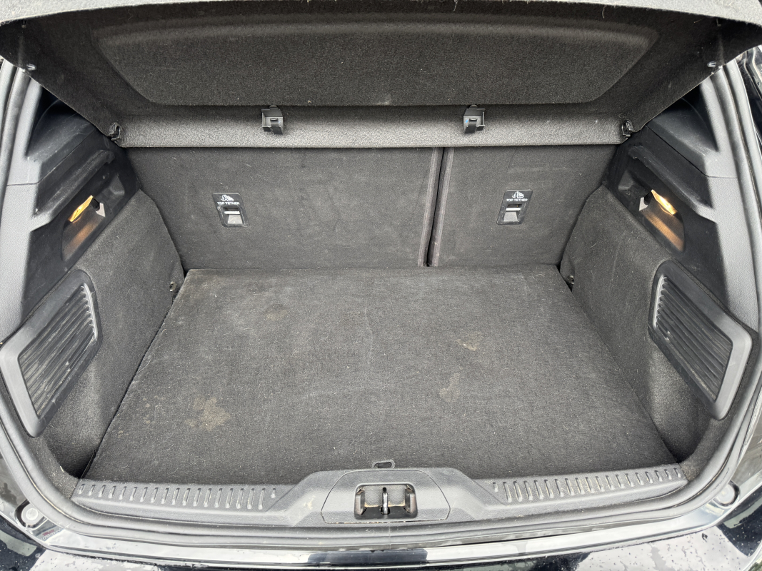 Ford Focus — 20