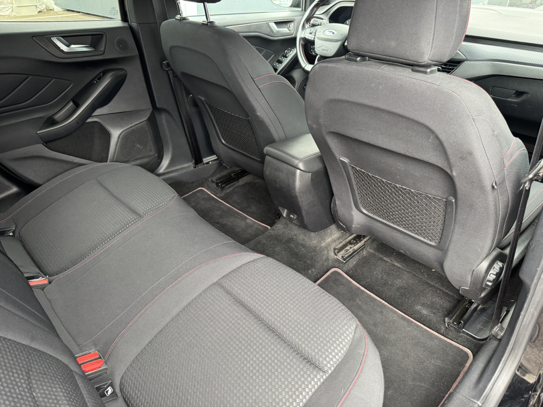 Ford Focus — 22