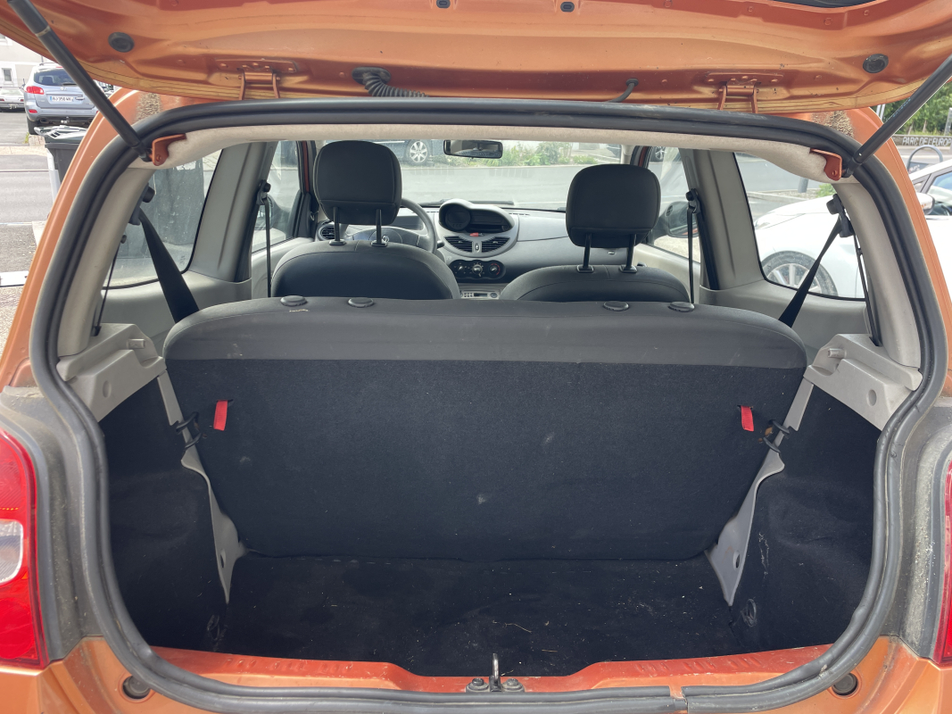 Renault Twingo — 15