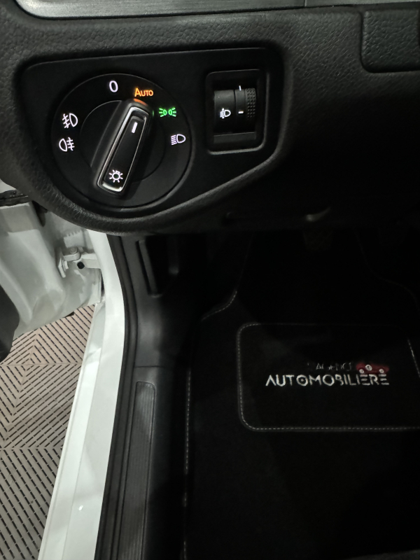 Volkswagen Golf — 34