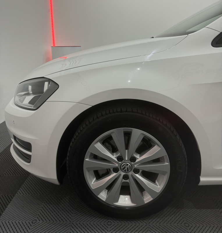 Volkswagen Golf — 22
