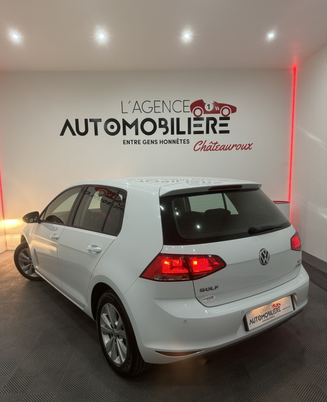 Volkswagen Golf — 7