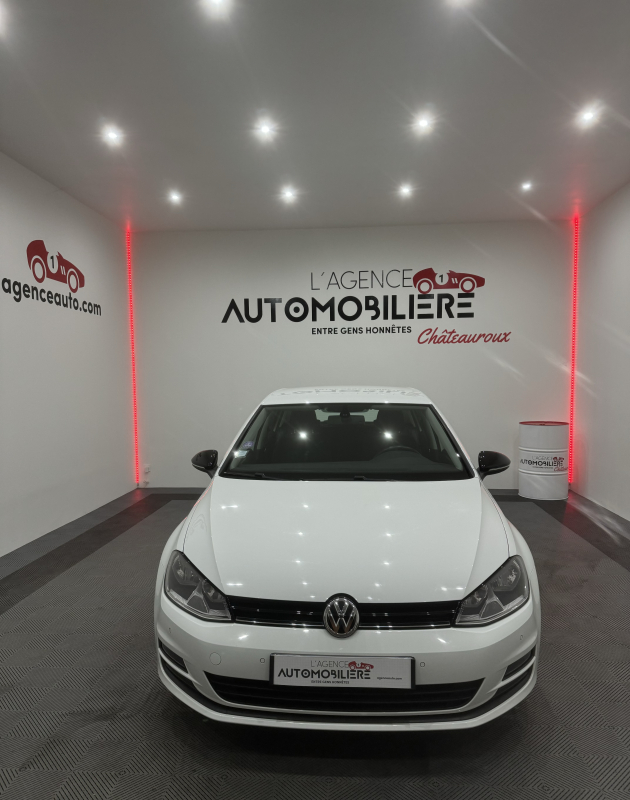Volkswagen Golf — 2