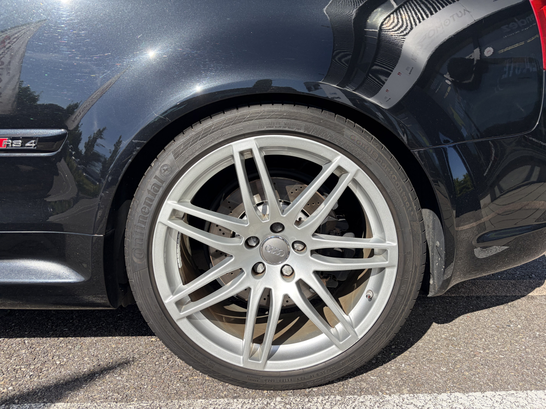 Audi RS4 — 37