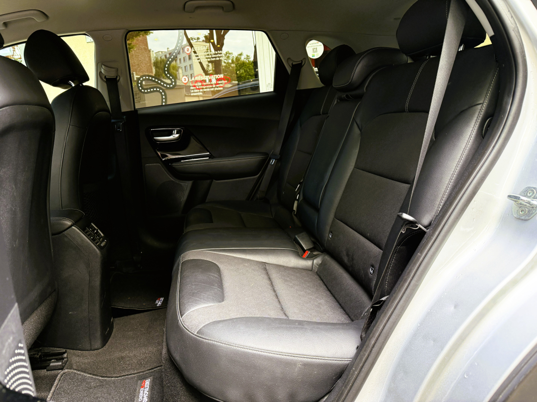 Kia Niro — 11