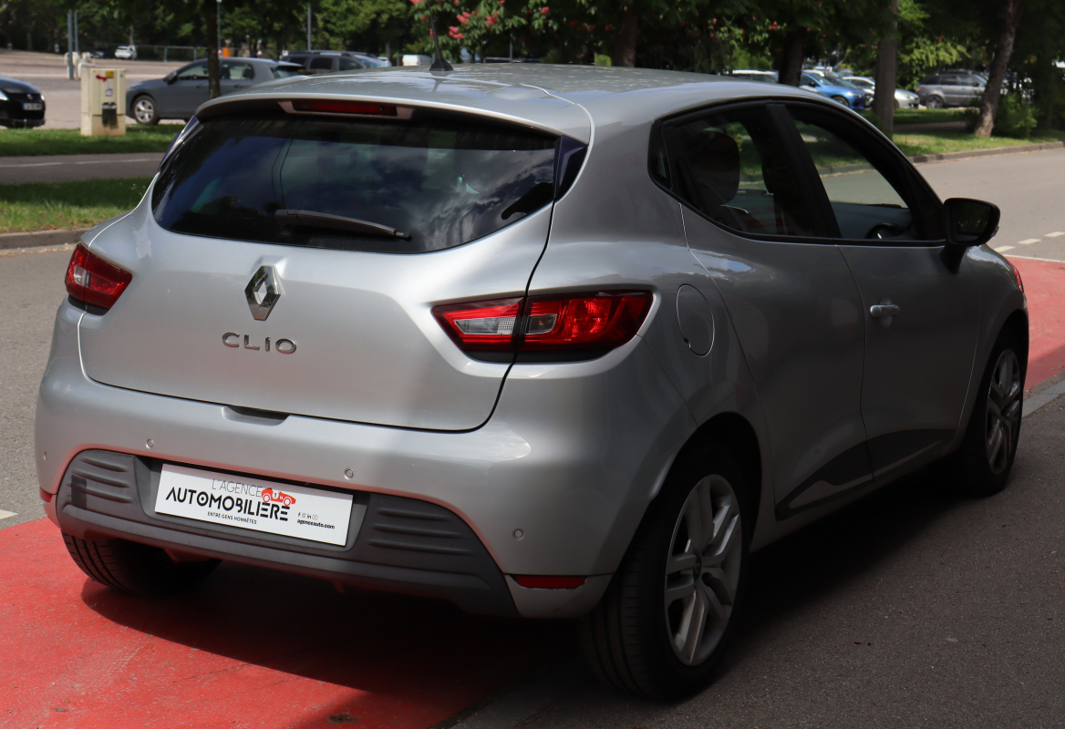 Renault Clio — 5