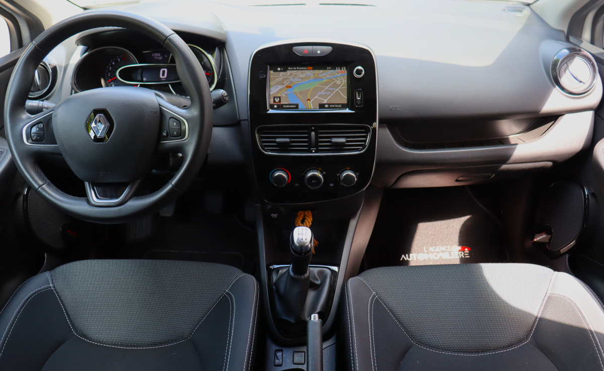 Renault Clio — 14