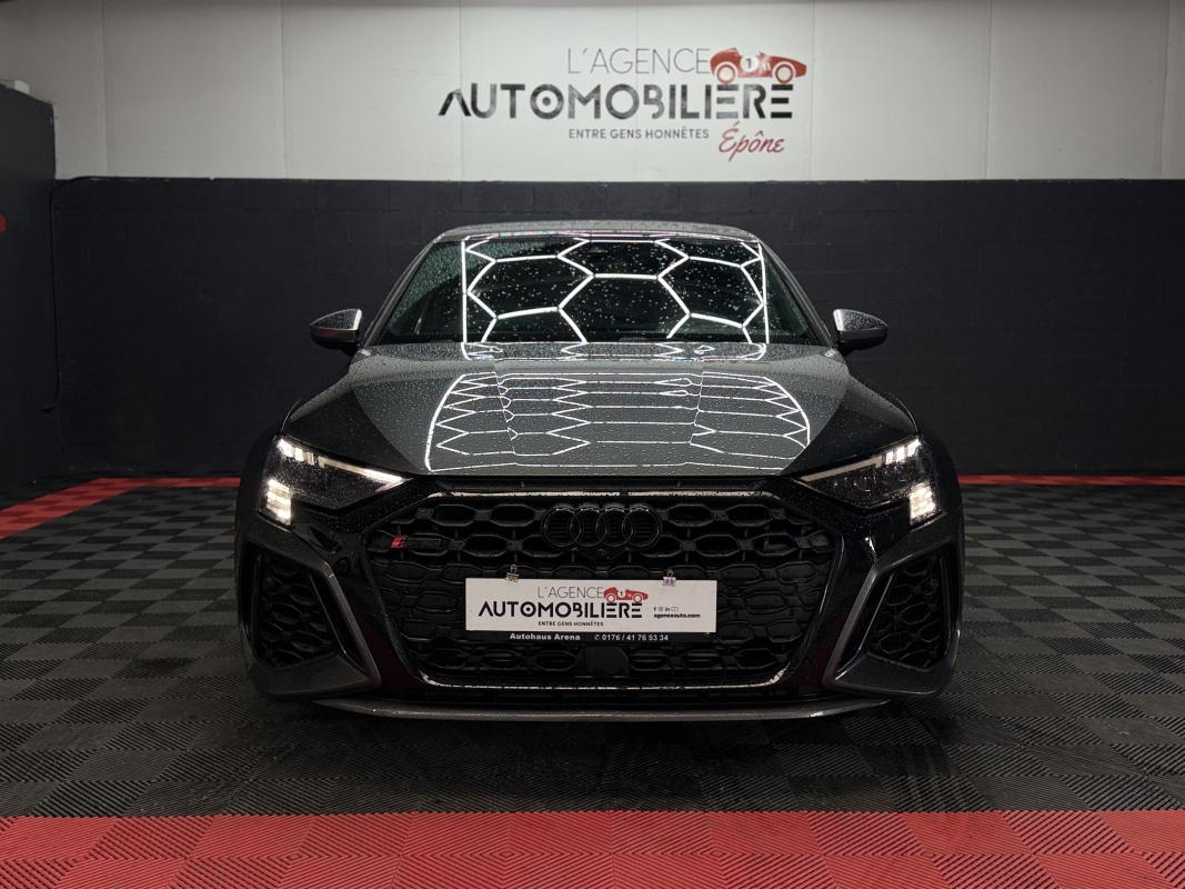 Audi RS3 sportback — 2