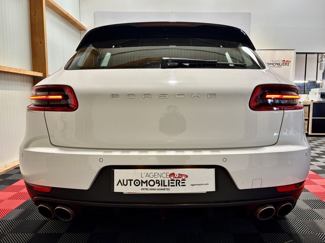 Porsche Macan — 6