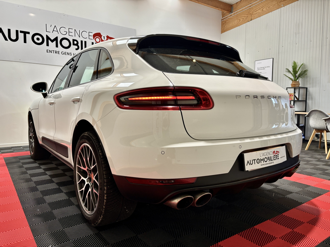 Porsche Macan — 7