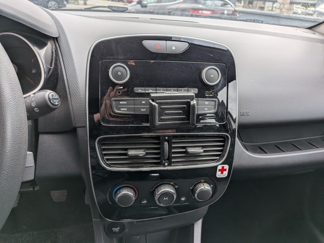 Renault Clio — 15