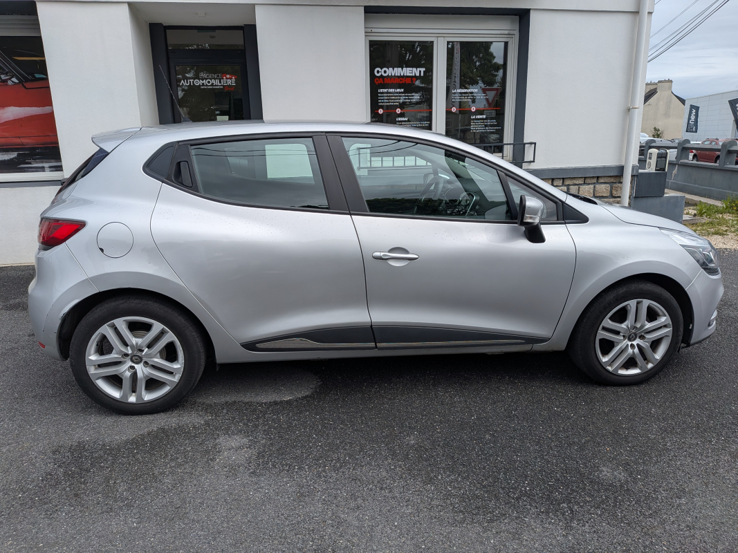 Renault Clio — 2