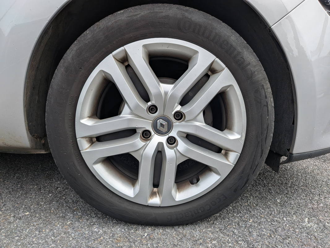Renault Clio — 17