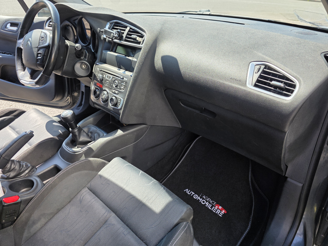 Citroen C4 — 12