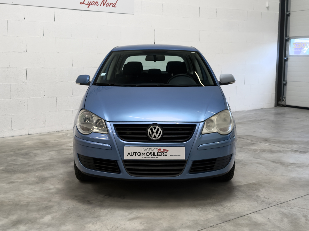 Volkswagen Polo — 2