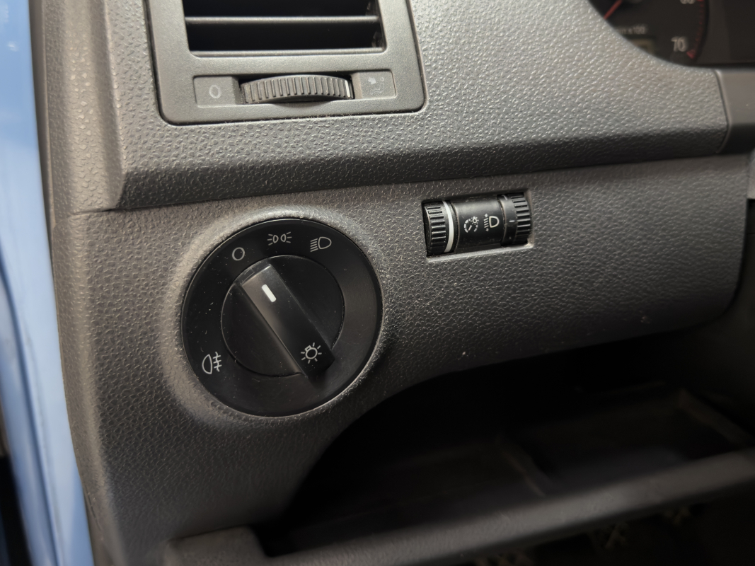Volkswagen Polo — 16
