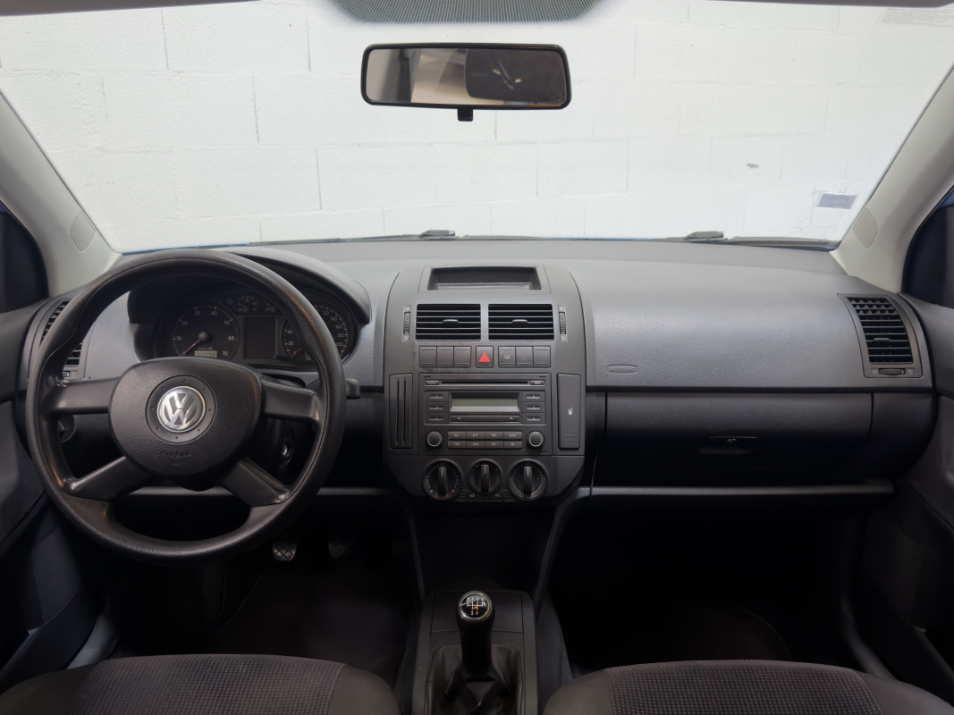 Volkswagen Polo — 8