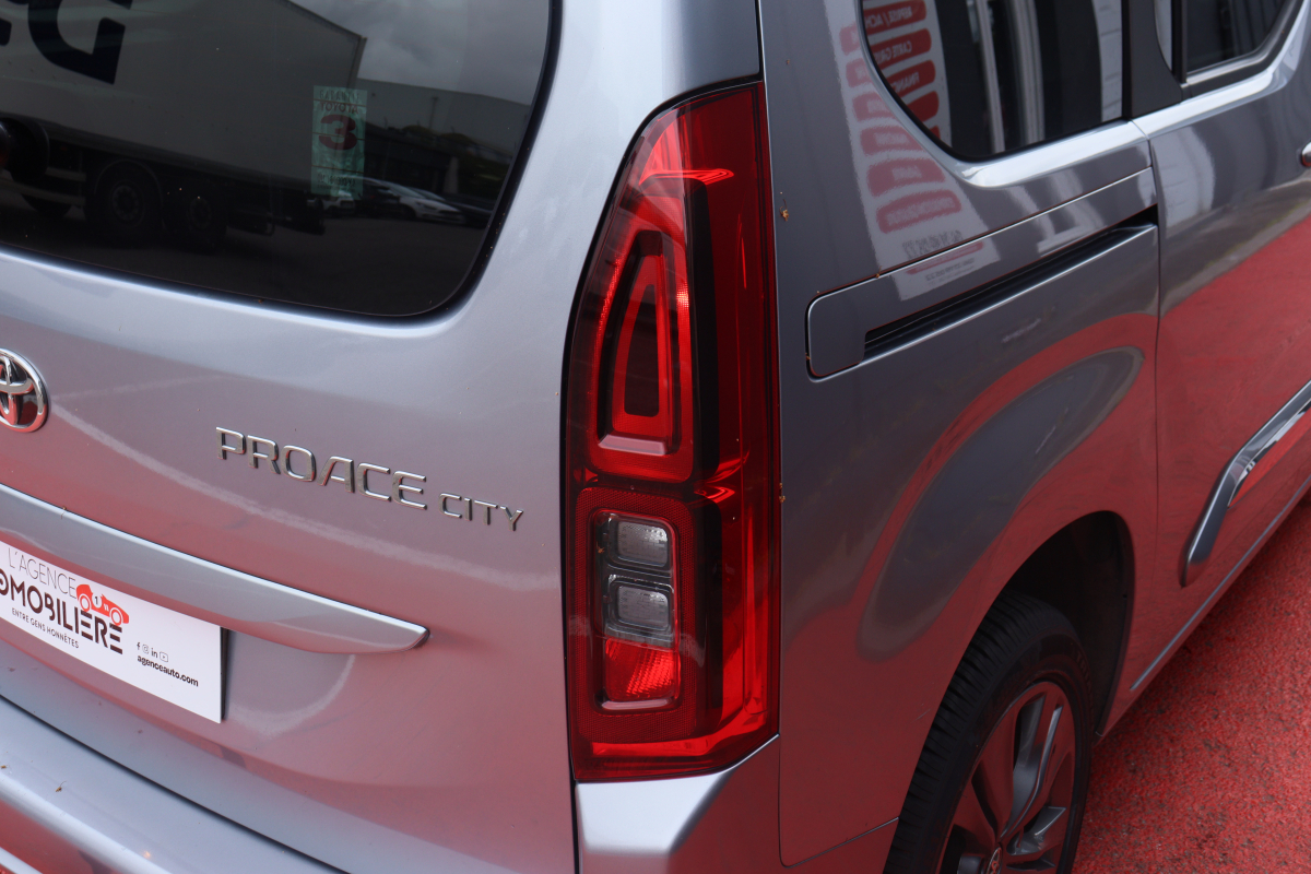 Toyota PROACE CITY Verso — 30