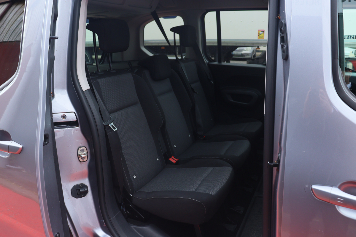 Toyota PROACE CITY Verso — 16