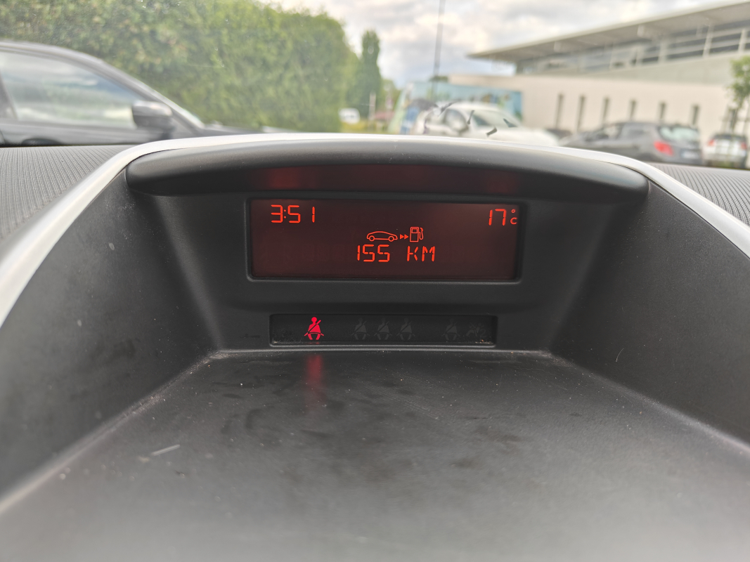 Peugeot 207 — 24