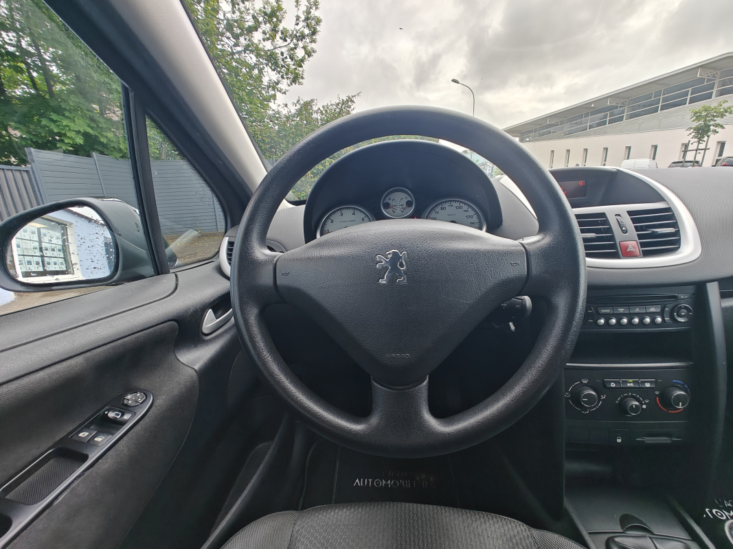 Peugeot 207 — 20