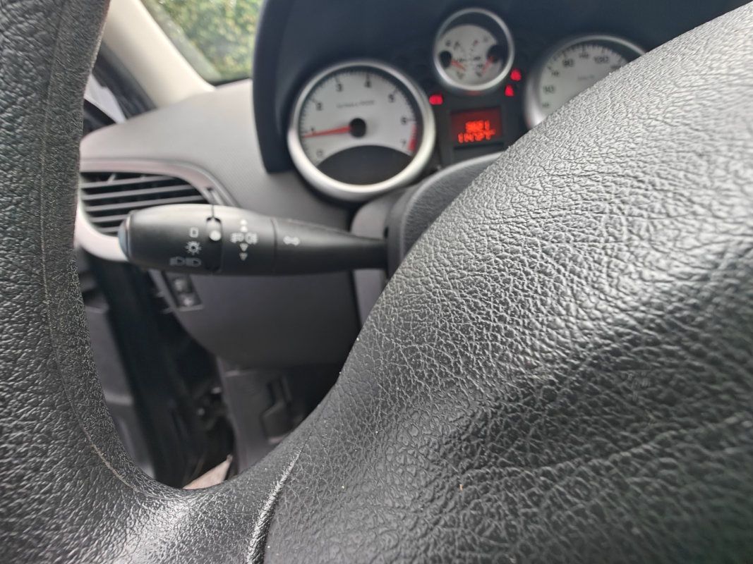Peugeot 207 — 21