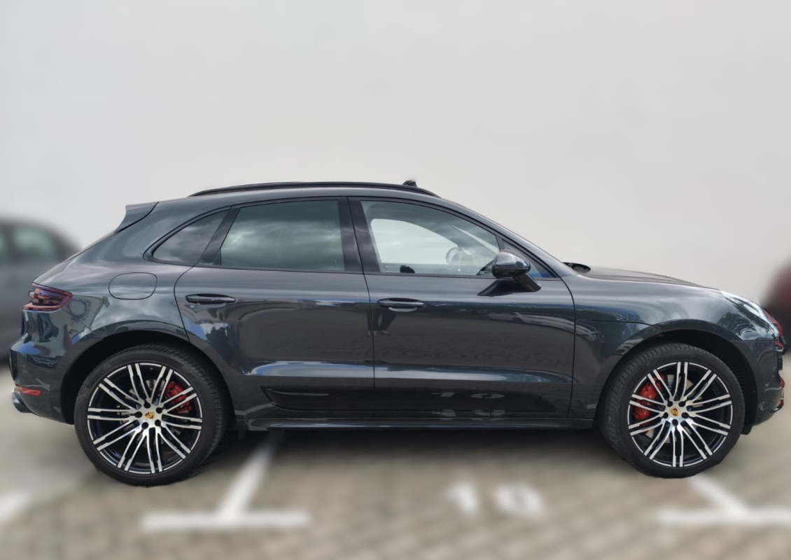 Porsche Macan — 6