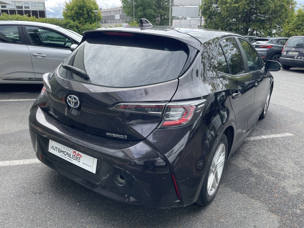 Toyota Corolla — 7