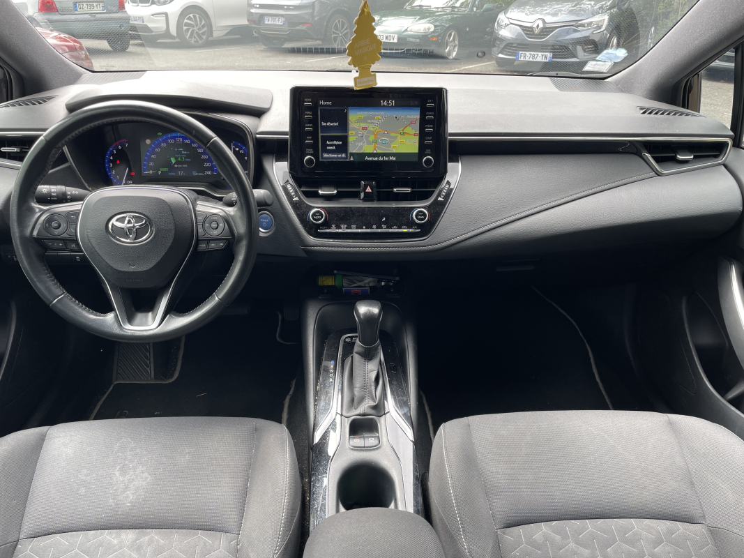 Toyota Corolla — 15