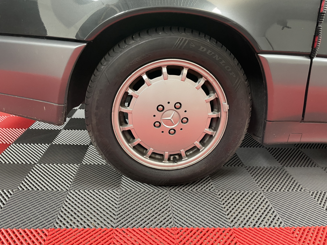 Mercedes SL — 34