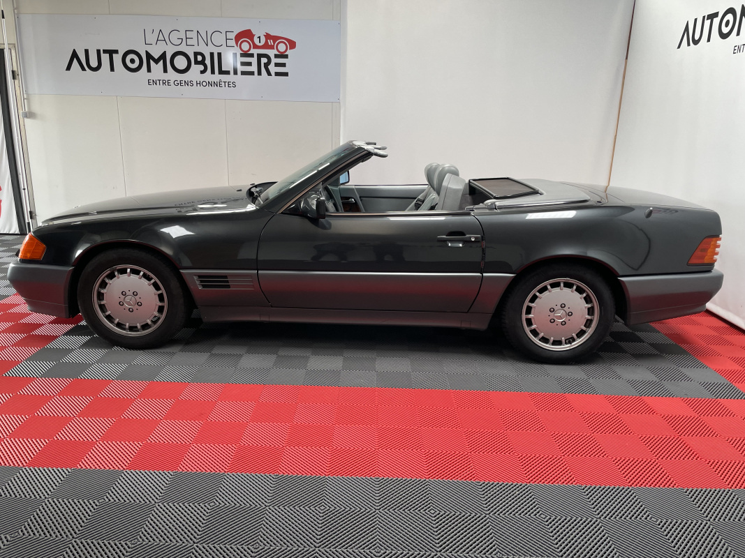 Mercedes SL — 6