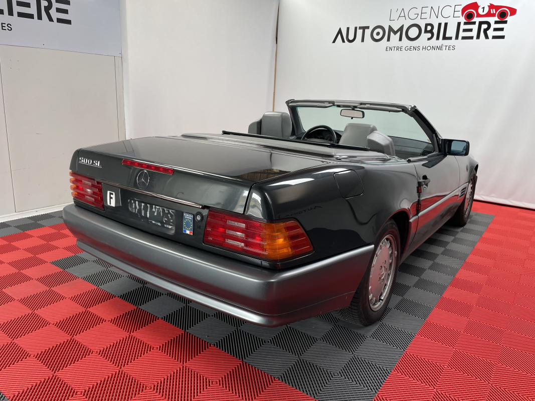 Mercedes SL — 7