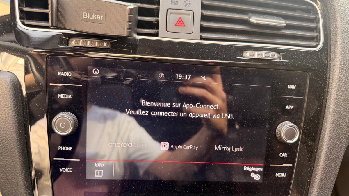 Volkswagen Golf — 19