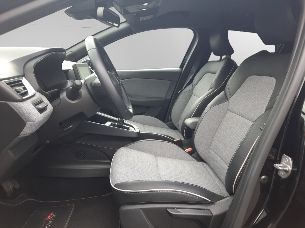 Renault Clio — 9