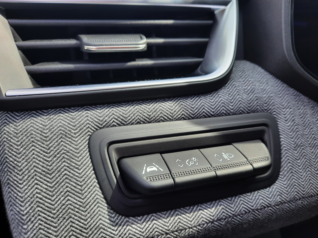 Renault Clio — 10