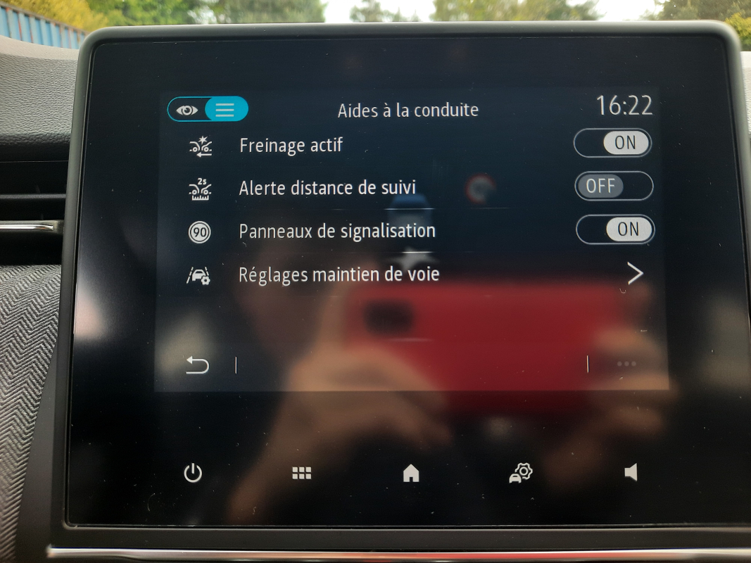 Renault Clio — 18