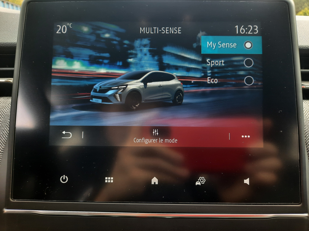Renault Clio — 21