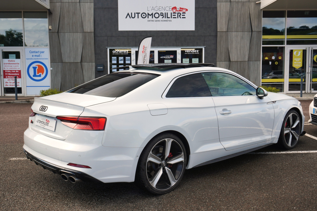 Audi S5 — 5