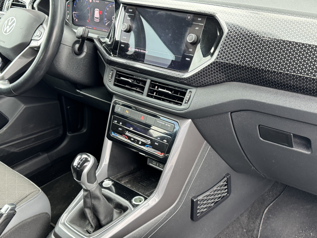 Volkswagen T-Cross — 12