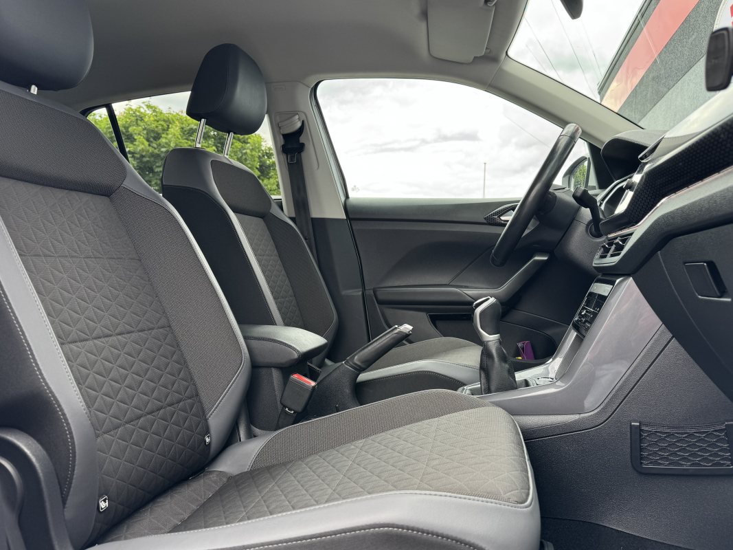 Volkswagen T-Cross — 16