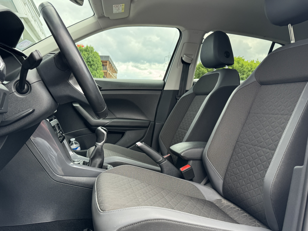Volkswagen T-Cross — 24