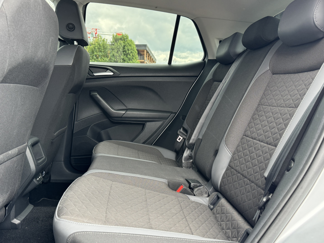 Volkswagen T-Cross — 27