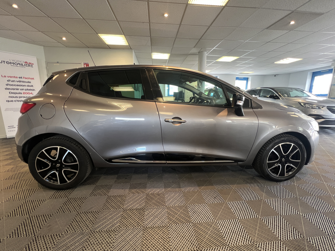 Renault Clio — 22