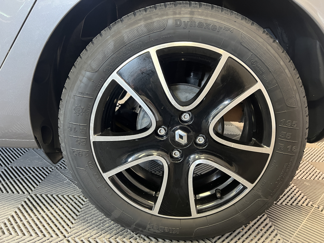 Renault Clio — 15